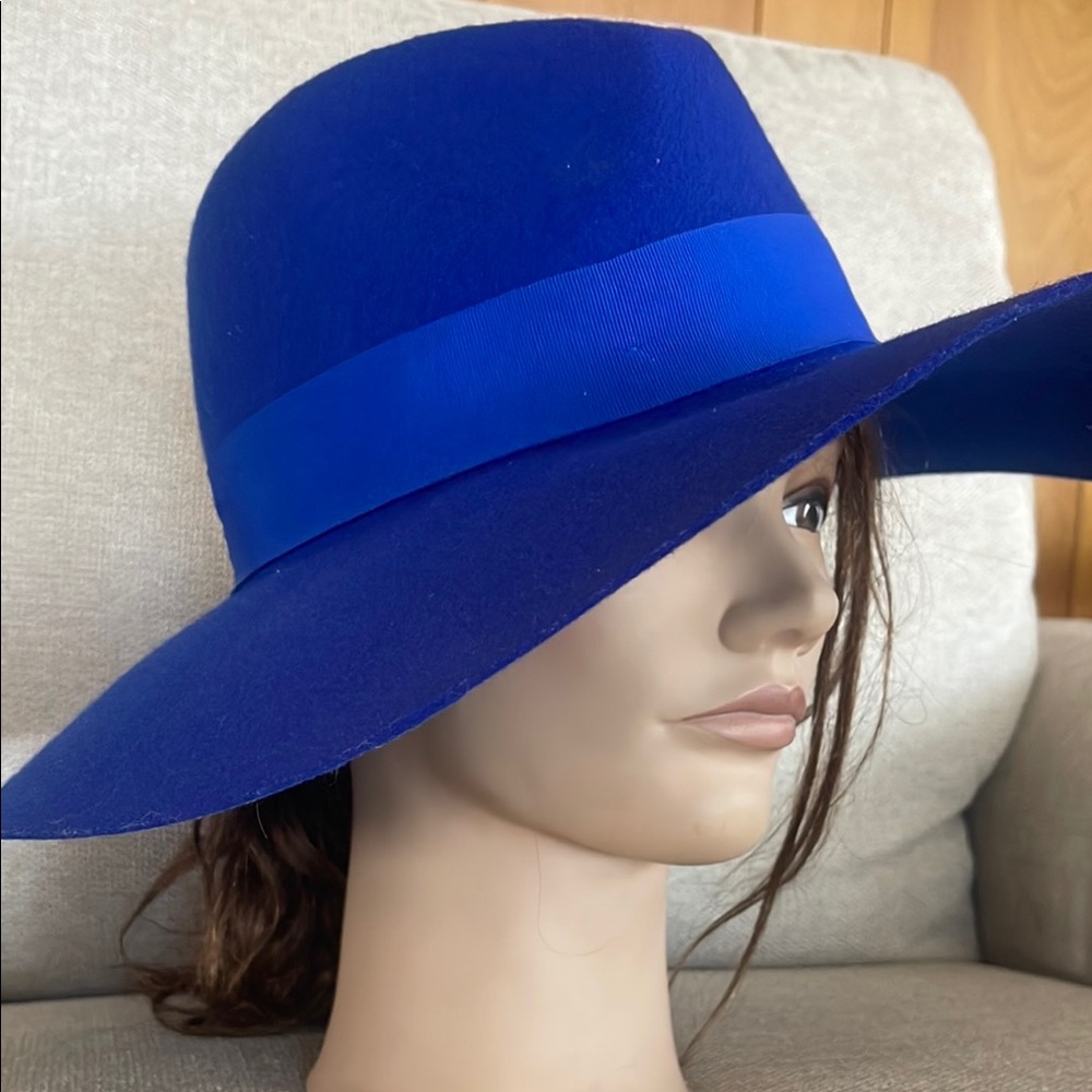 BRIXTON Royal Blue  💯 % Wool Wide Brim Belt Hat with Ribbon Band